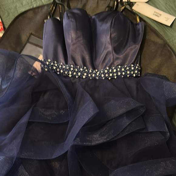 Jovani size 4 NWT - Picture 2 of 4